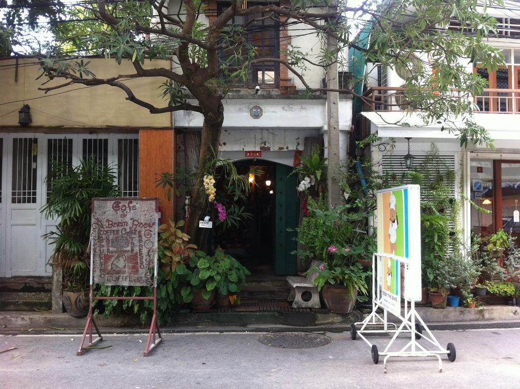 Hotel Café de Baan Raow Bangkok Exterior foto